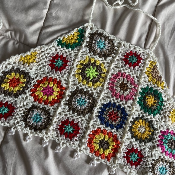 Open Back Crochet Top - Picture 3 of 4